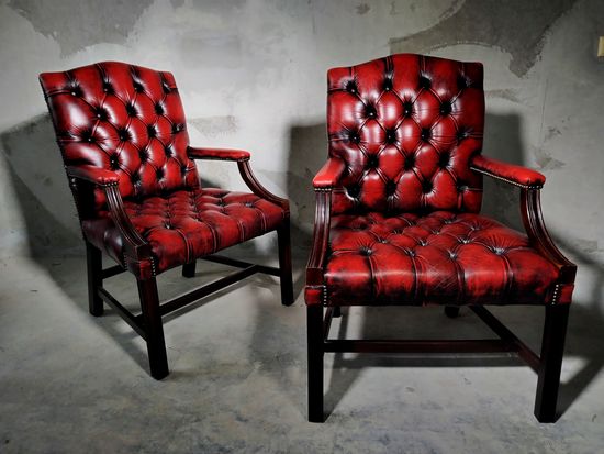 Английские кожаные кресла Честерфилд