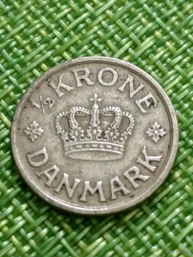 Дания 1/2 кроны 1924 г