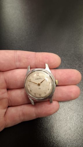 С 1 рубля 3 дня! Не идут. Причина не известна. Стрелки крутятся.