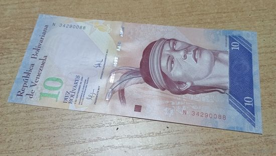 10 боливаров 3 сентября 2009 года Венесуэлы **1236