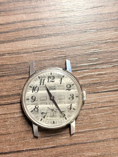 Часы зим рабочие