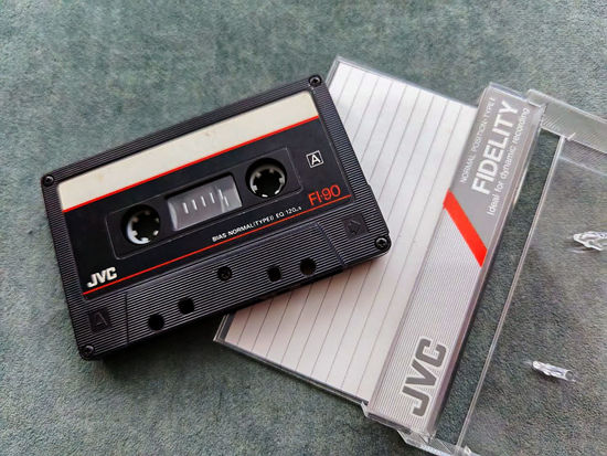 Аудиокассета "JVC FI-90"
