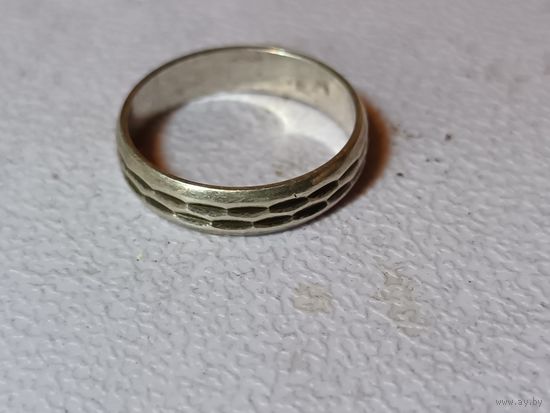 С рубля без мц. колечко номер 2. 925пр. диам 1.7см.