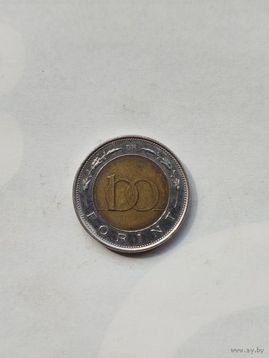 100 форинтов Венгриия.