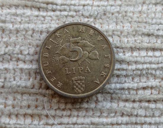 Werty71 Хорватия 5 лип 2003 дубовый лист