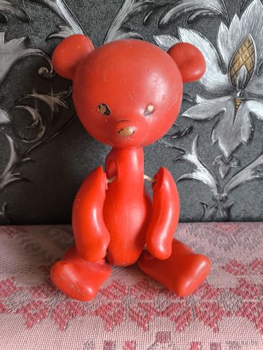 Медведь. худ. Л.Сморгон.Дутыш. ОХК.СССР.