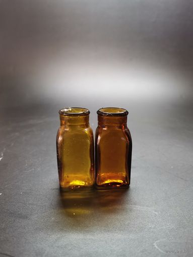 Аптечная баночка ЛСЗ. (одним лотом).