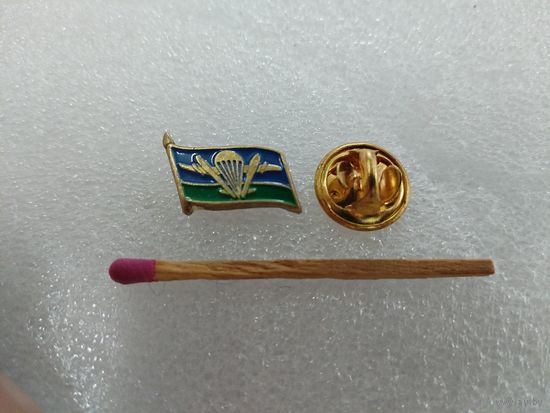 Знак-фрачник. Флаг ВДВ. тяжёлый, цанга