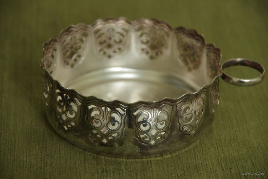 Подставка для бутылки с серебрением (  диаметр 10,5 см , высота 4,5 см )