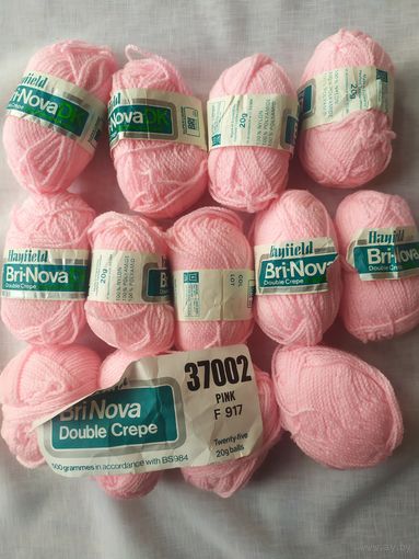 ВИНТАЖНАЯ НОВАЯ ПРЯЖА - HAYFIELD ВriNova Double Crepe, Англия, 70-80 гг ХХ в