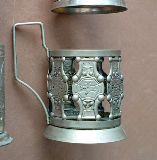 Подстаканник мельхиоровый "Латы" (Латный). Московский завод "Плутон".