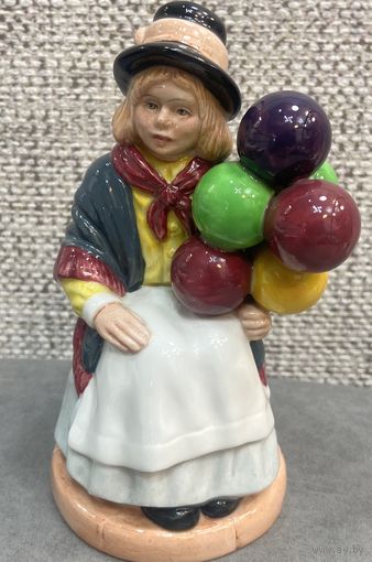 Фарфоровая статуэтка Девочка продавец шаров. Royal Douton. Англия. 1981 год. Высота 16 см.