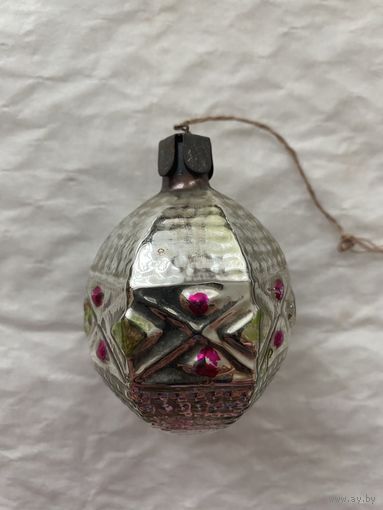 Елочная игрушка.