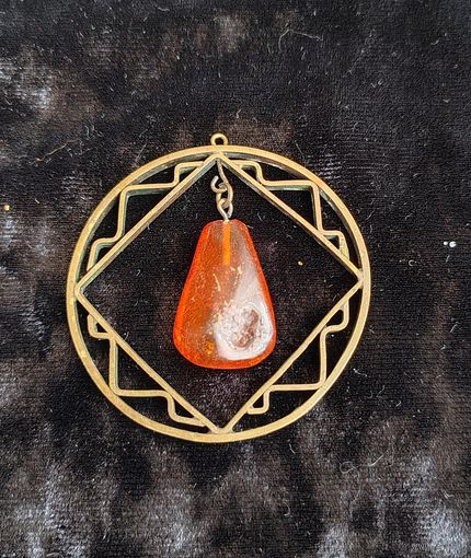 Кулон СССР бронза с подвеской из Балтийского янтаря