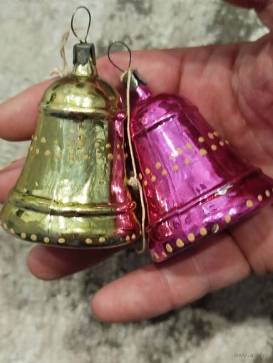 2 колокольчика,с рубля