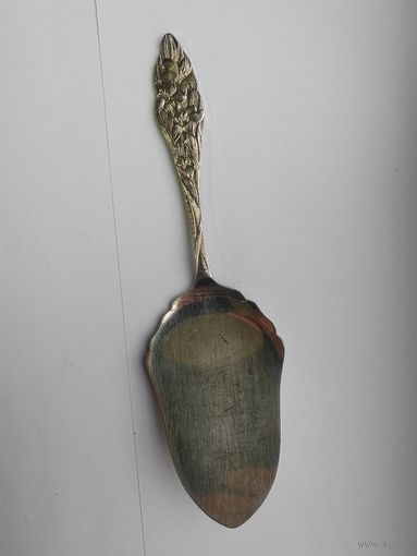 Лопатка для торта.