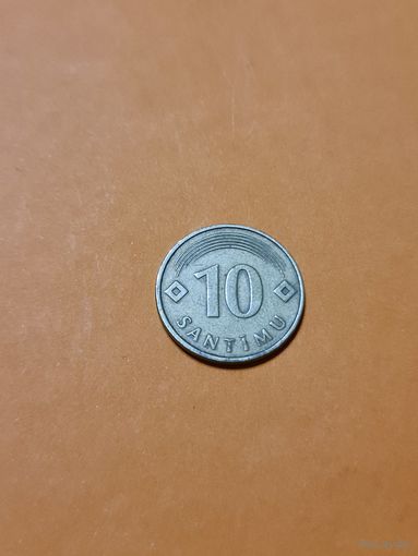 Монета 10 сантимов Латвия 1992 г.