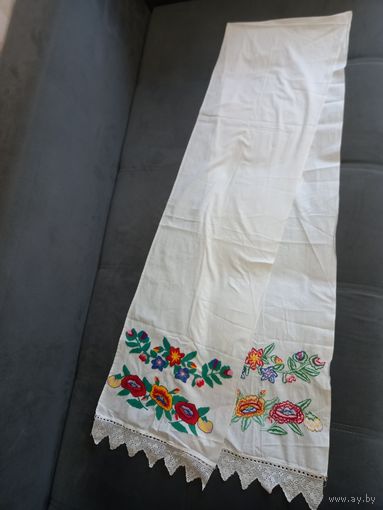 Рушник старинный вышитый