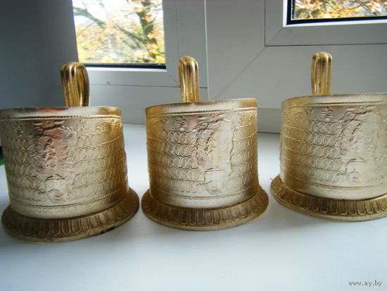 Подстаканник из СССР 1960е годы. ПАМЯТНИК ГОРЬКОМУ.