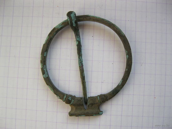 Фибула. Бронза, литье.
