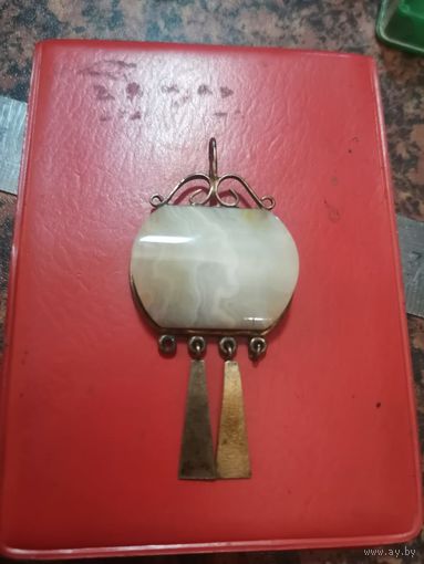 Старинная брошь Серебро 875 пробы со звездой Центральный камень оникс