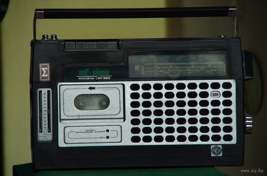 Радиоприёмник (магнитола ) VEF-260 Sigma.