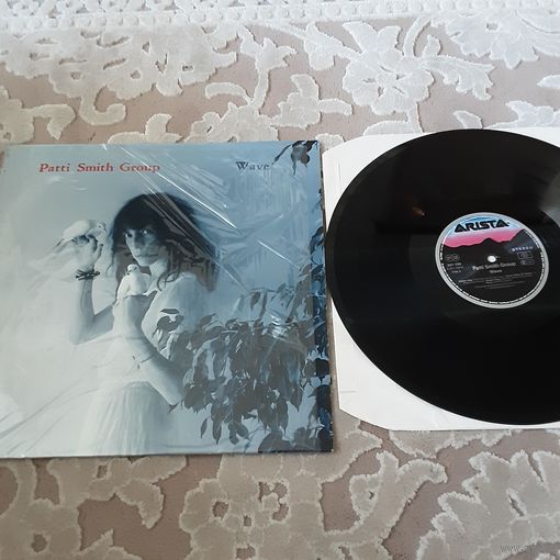 PATTI SMITH GROUP - 1979 - WAVE (GERMANY) LP