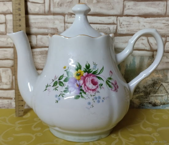 Чайник-заварник. Добрушский фарфоровый завод (Добруш) на 1.8 л.