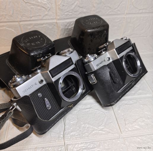 Зениты . Щелкают . С рубля без МЦ. Всё с рубля без МЦ.