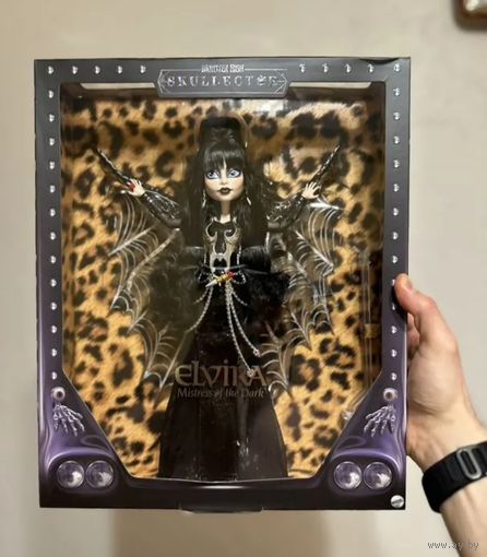 Кукла Эльвира монстер хай (Skullector Elvira Mistress of the Dark)