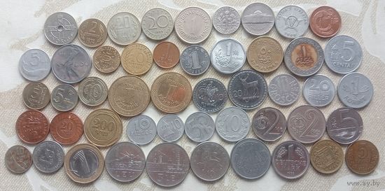 49 иностранных монет. Старт с 1 рубля