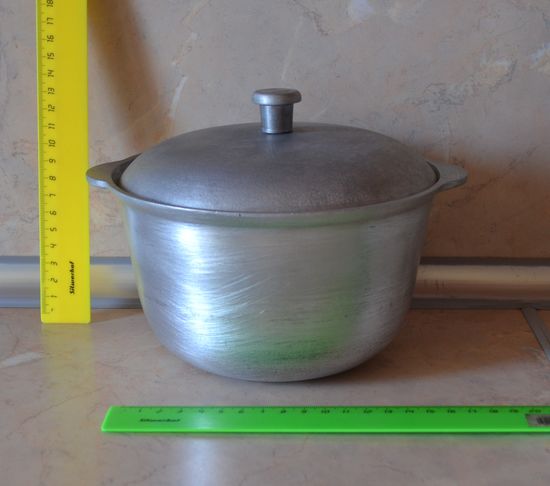 Казан (кастрюля) с крышкой. СССР.