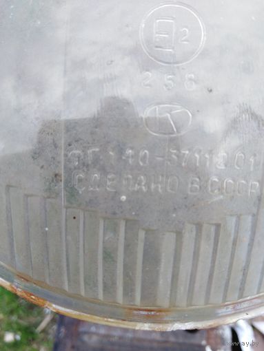 Стекло для фары 2