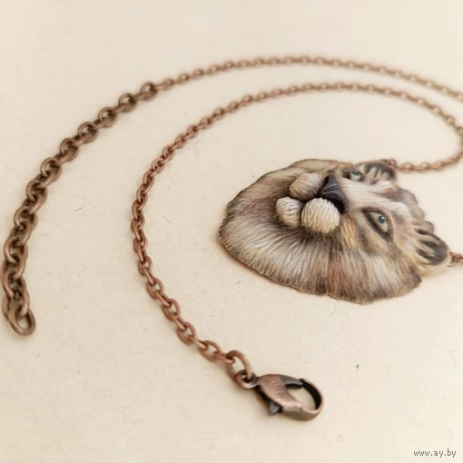 Лев. Подвеска ручной работы