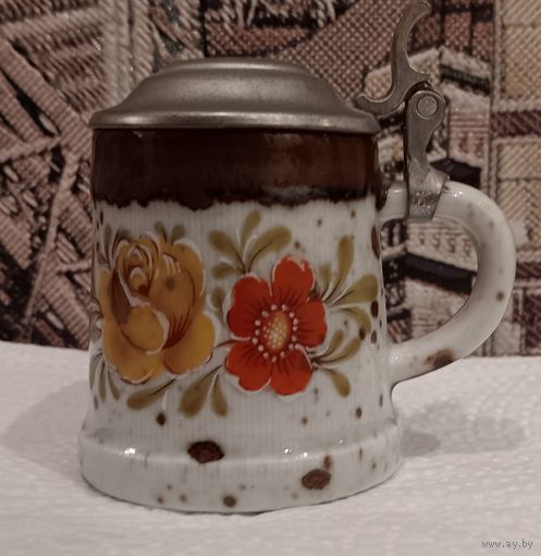 Мини-кружка пивная, керамическая, сувенирная, коллекционная. 6х4,5 см