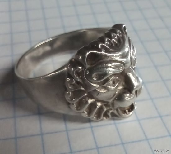 Перстень винтажный Лев серебро 7.9 грамм с рубля!!