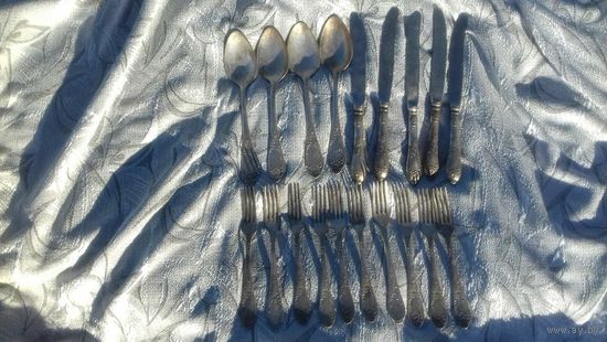 Мельхиоровый набор (ГДР)