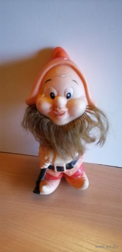 Игрушки гномы