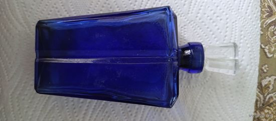 Флакон от духов СССР Новая Заря Огни москвы, синее кобальтовое стекло
