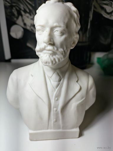 Бюст, Чайковский. Фарфор. Скульптор Сычев.