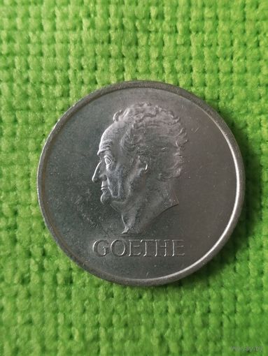 3 марки 1932 Германия Веймарская республика Гёте.