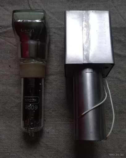 Трубка осциллографа 5ЛО3И