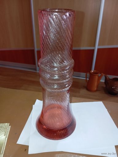 Ваза СССР . 26 см . Винтаж