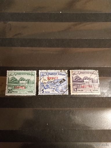 1961 старенькие служебные марочки Пакистана архитектура (1-л1)