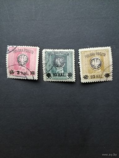 Польша 1918 Три марки из серии с надпечаткой "Polska Poczta" на марках полевой почты Австро-Венгрии (гашение с наклейками) Mi.21,22А,23В каталог 34.00 евро