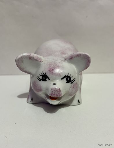 Фарфоровая статуэтка "Свинья". Свинка. Поросёнок. ДФЗ