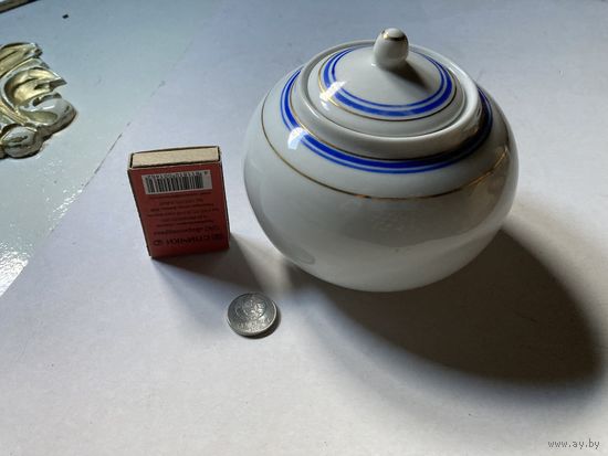 Пасхальная распродажа !Сахарница Корейский фарфор. ХХ век 50-60 гг