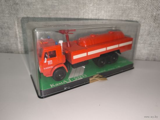 Модель автомобиля КамАЗ 53212 пожарный 1:43