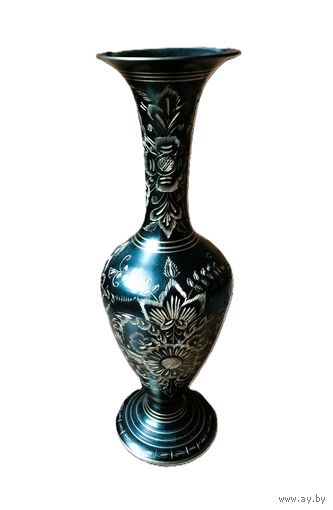 Ваза Индия. Времён СССР. Латунь. Высота 29 см.