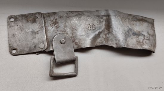 Серьга от каски с частью обода. клейма.